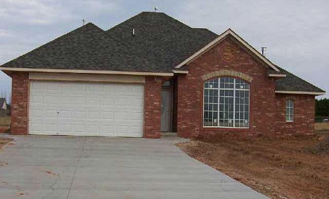 1st image of 3992 Twelve Oaks Dr