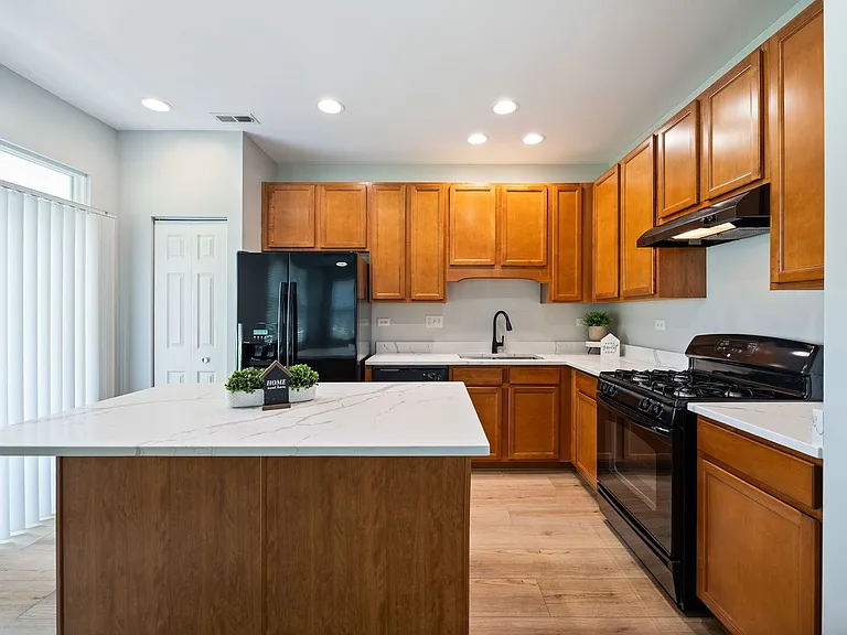 436 Azalea St — Photo 10
