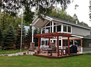 5556 N Griffin Rd, Fountain, MI 49410