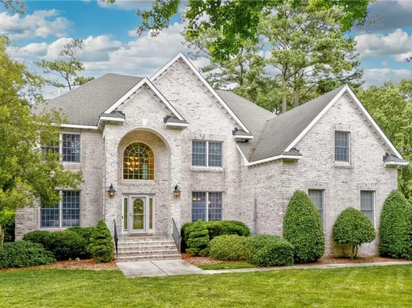 4332 Blackthorne Ct, Virginia Beach, VA 23455