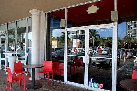 2nd image of 18146 Collins Ave
