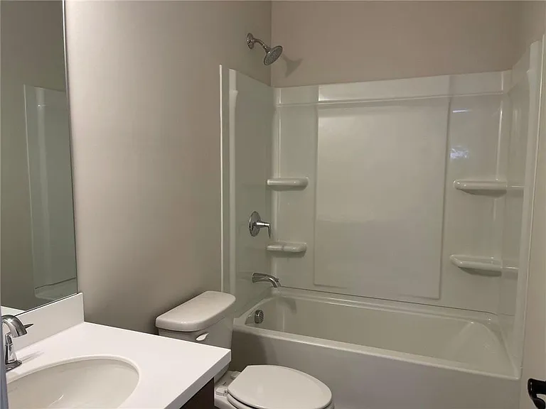 3750 Crestland Ln — Photo 19
