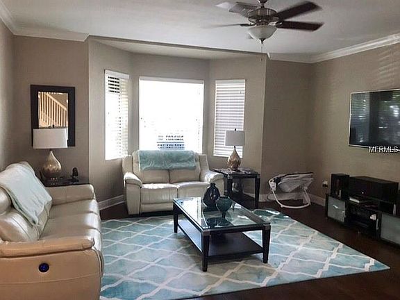 3rd image of 7537 Tamarind Ave