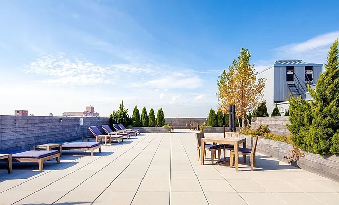 Sold by Compass | media 29