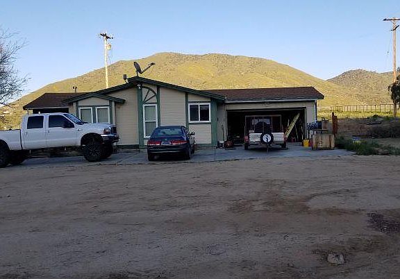 3rd image of 32801 Angeles Forest Hwy