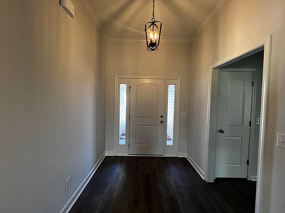 5th image of 7536 Hanford Drive