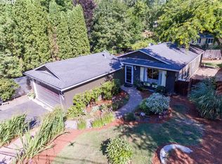4743 SW Seymour Ct, Portland, OR 97221