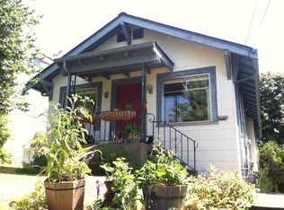 8232 15th Ave NE, Seattle, WA 98115