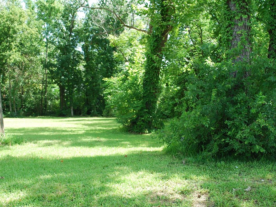 Lot in Spring