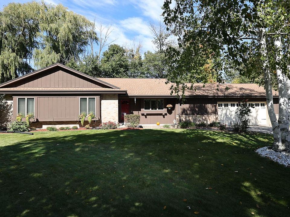 1st image of 7856 West Canterbury COURT