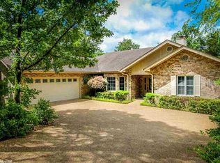 76 Salvatierra Way, Hot Springs Village, AR 71909