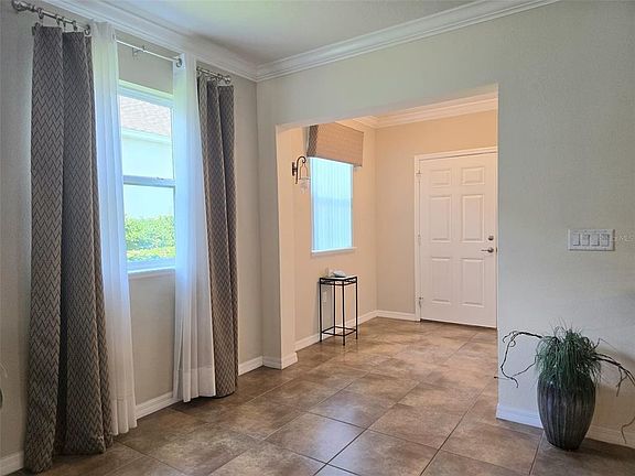 5th image of 604 STONELEAFE LANE