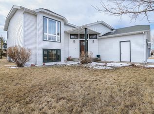 402 4th Ave NW, Dilworth, MN 56529