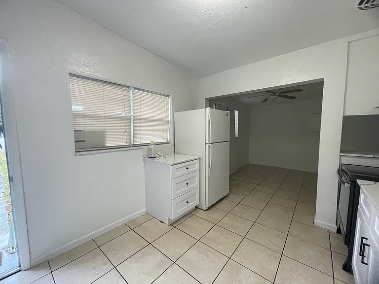 4047 Ferrow St — Photo 9