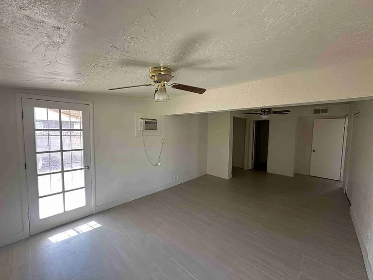 1127 W Frito Ave — Photo 14