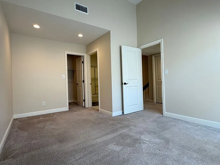 1734 N Verdugo Rd #6 — Photo 35