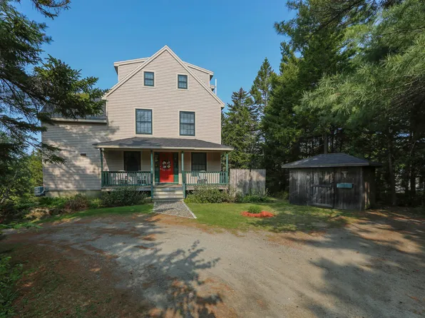 33 Stone Drive, Northport, ME 04849