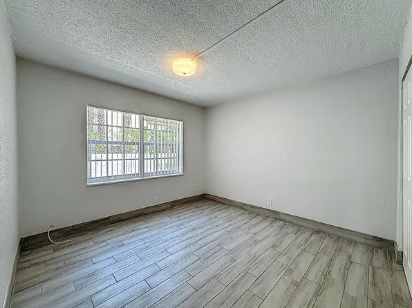 337 Kenilworth Blvd APT 3, West Palm Beach, FL 33405
