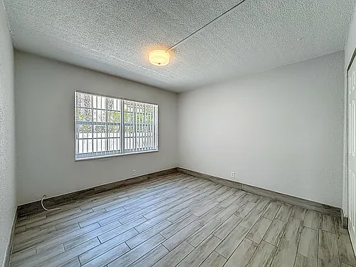 337 Kenilworth Blvd #3 Photo 1