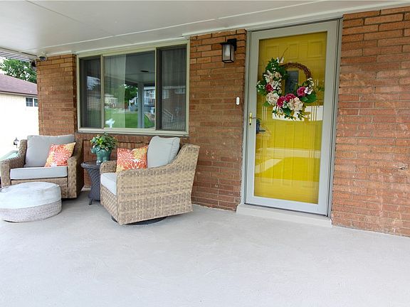 4th image of 1221 Robbie Dr