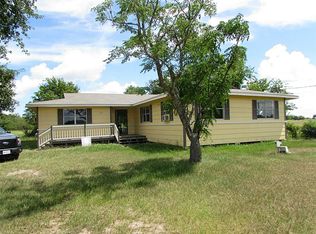119 Ustynik Rd, Wharton, TX 77488