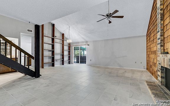5th image of 8418 Athenian Dr