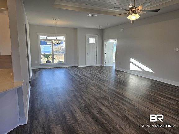 2nd image of 1727 Colony Parke Dr