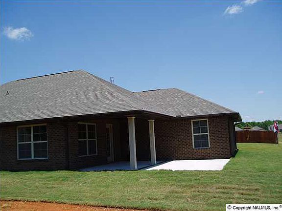 2nd image of 7026 Camrose Ln