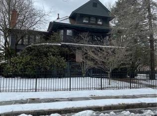 55 Lorraine St, Hartford, CT 06105