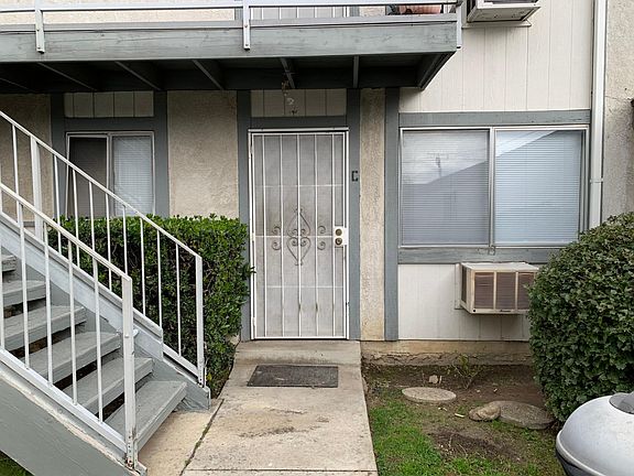2nd image of 416 W Arrow Hwy APT C