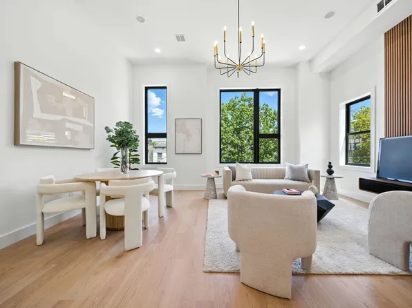 59 Waverly Street image 5 of 28