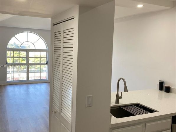 1280 S Alhambra Cir APT 1421