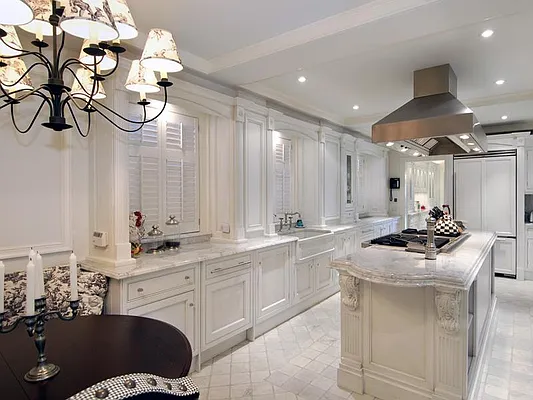 Sold by Sotheby's International Realty | media 34