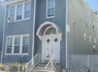 404 N 6th St APT A, Newark, NJ 07107