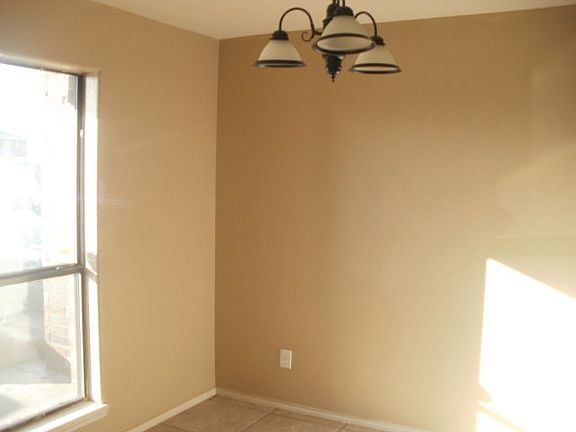 4th image of 116 Wild Olive Cir