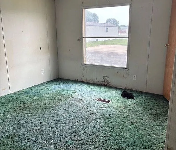 663 E Mills Dr — Photo 21