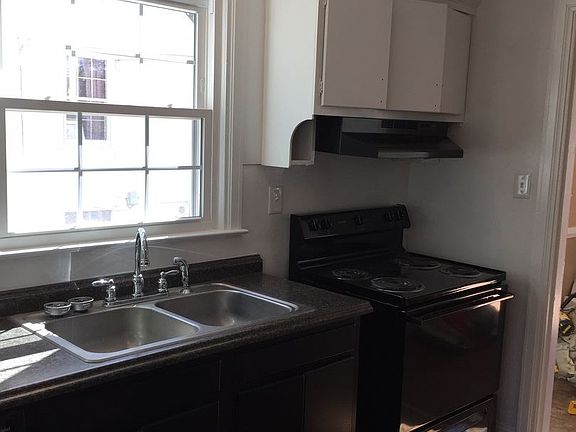 2nd image of 4641 Alabama Ave