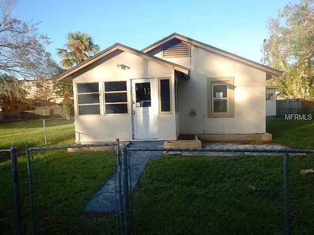 1st image of 456 Pleasant St