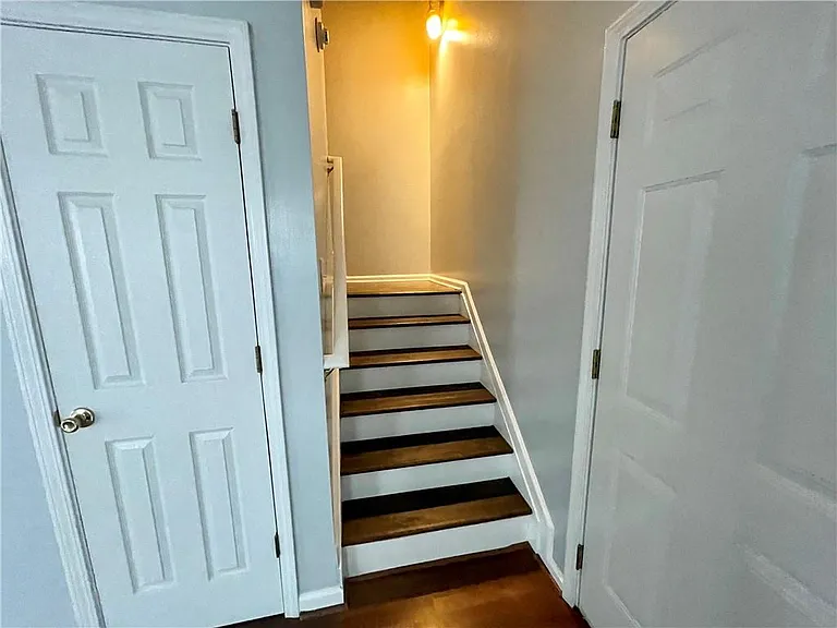 400 Grayson Way — Photo 10