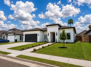 902 La Laguna Rd, Mission, TX 78572