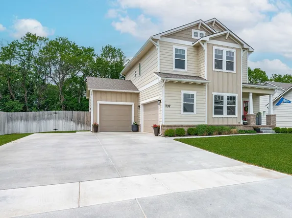 707 S Clear Creek St, Wichita, KS 67230