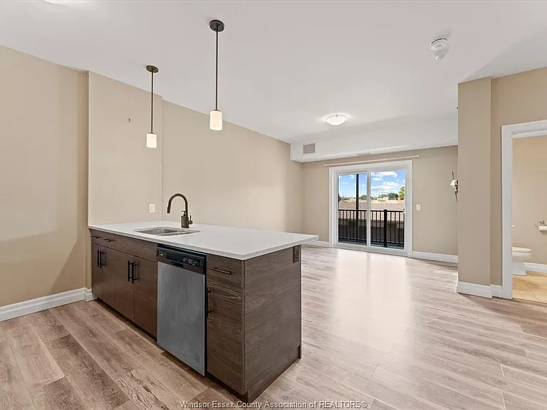 5840 Newman Blvd #209 — Photo 2