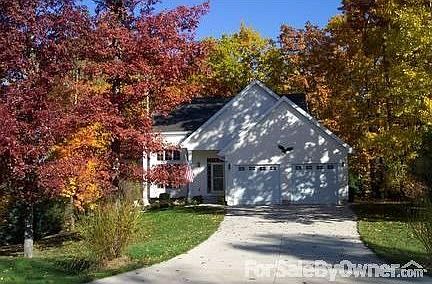 1st image of 3653 Oxford Dr