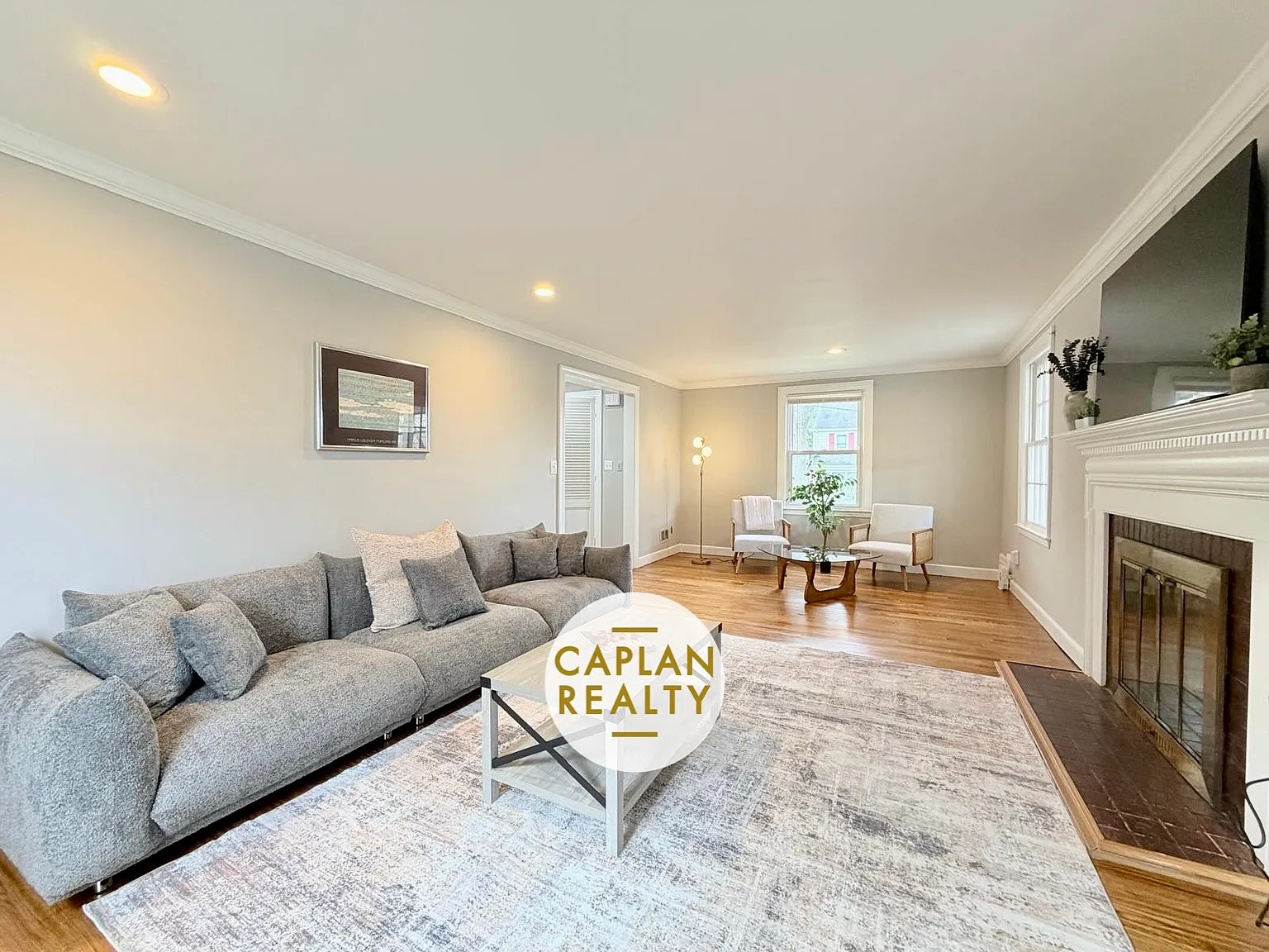 3 bed, 1581 sqft, $4,500 — Photo 3
