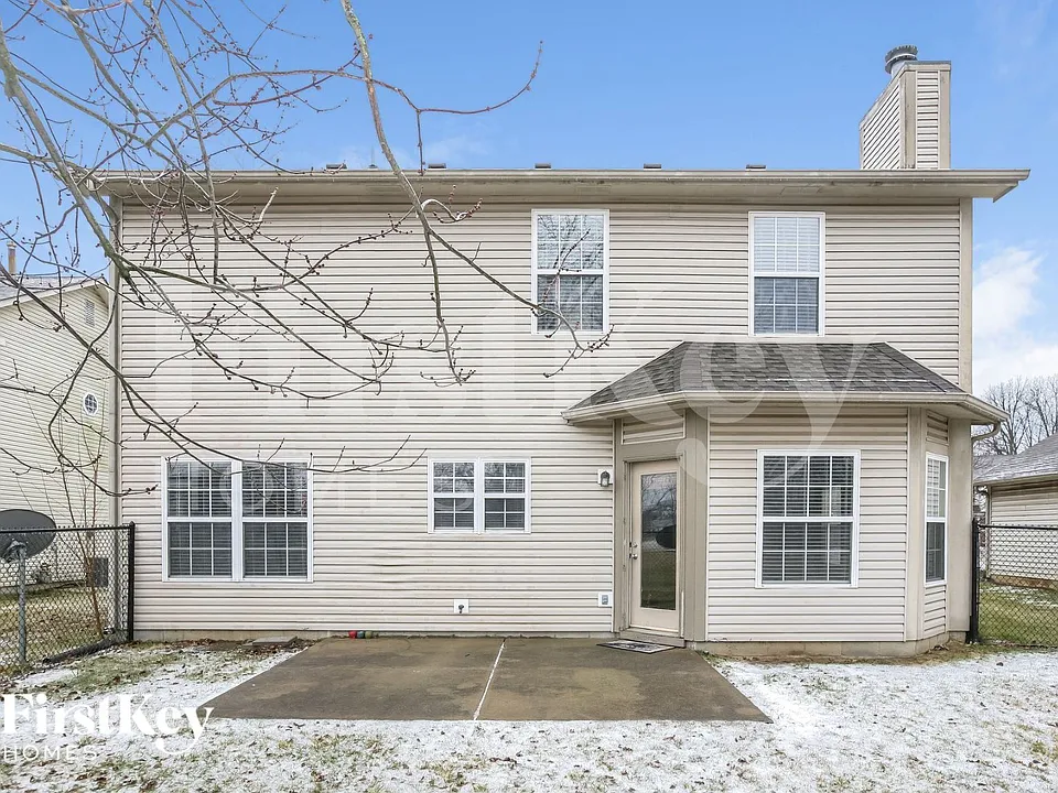 5335 Kidwell Cir