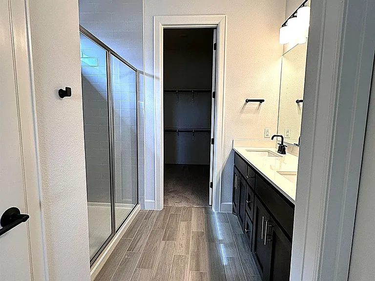 12608 Stanford Dr — Photo 9