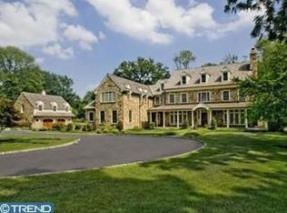 2048 Buttonwood Rd, Berwyn, PA 19312