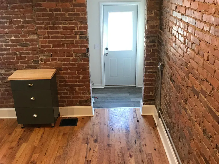 208 Dakota Ave #208 — Photo 9