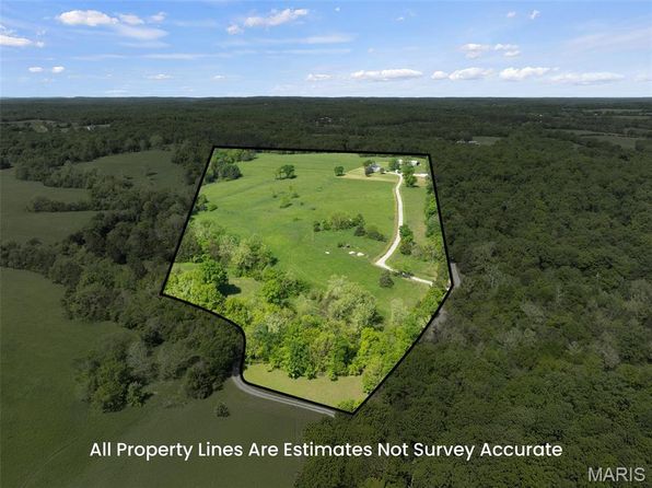 10715 Calico Rd, Fletcher, MO 63030