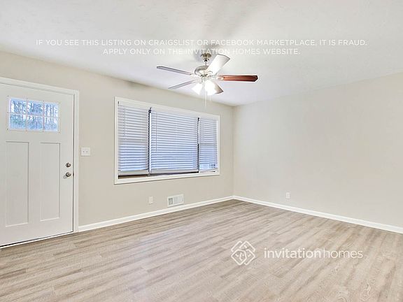 5th image of 4596 Sahara Dr SW
